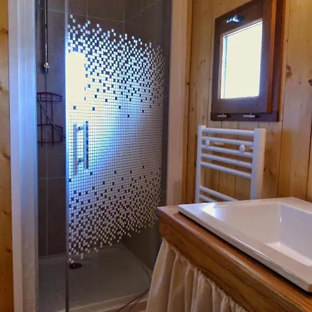 Nocleg ze śniadaniem La De Cecile-la Hutte