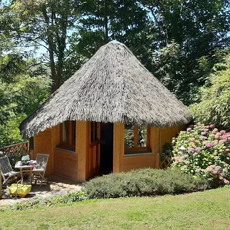 La De Cecile-la Hutte Couette-café 3*